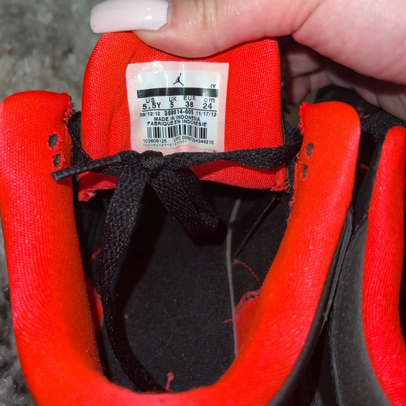 Air Jordans 3 Black/Red Crimsons - Picture 6 of 7